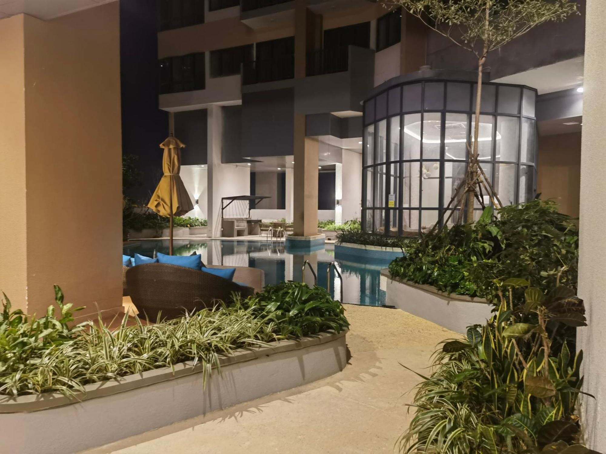 Trizen J&j Future Ment Apartment