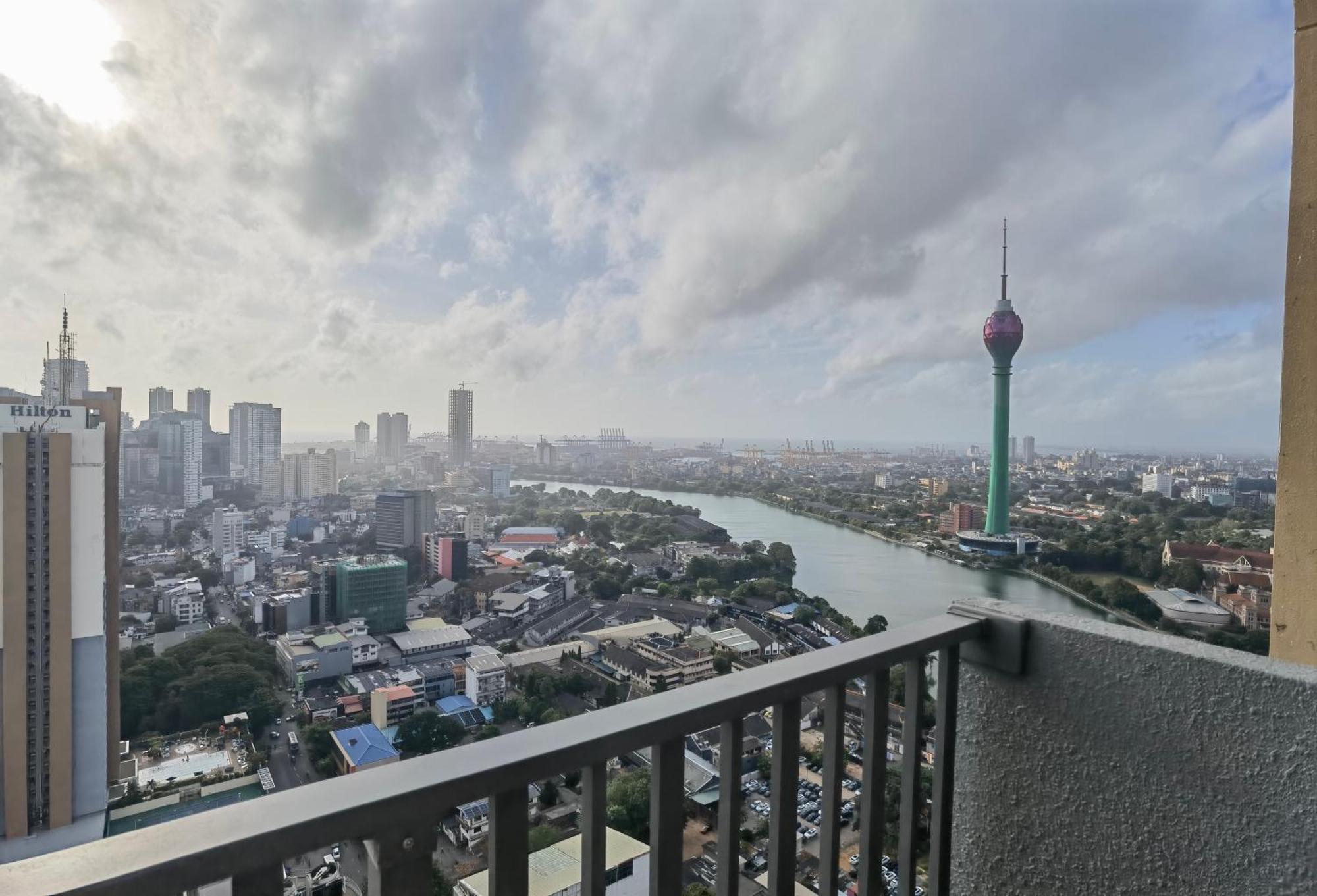 Trizen J&j Future Ment Apartment *